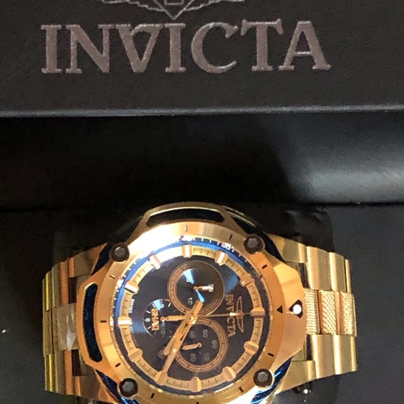 Gold and blue Shaq Invicta Watch - Picture 4 of 6